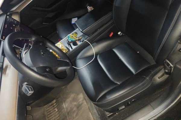 Tesla Model 3 2022, 116100 км, за 18220 USD - фото 12