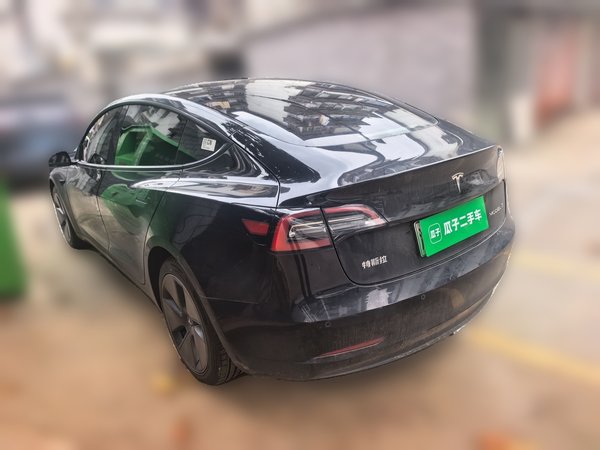 Tesla Model 3 2022, 66600 км, за 22718 USD