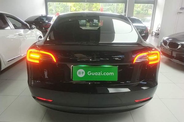 Tesla Model 3 2022, 99900 км, за 22030 USD