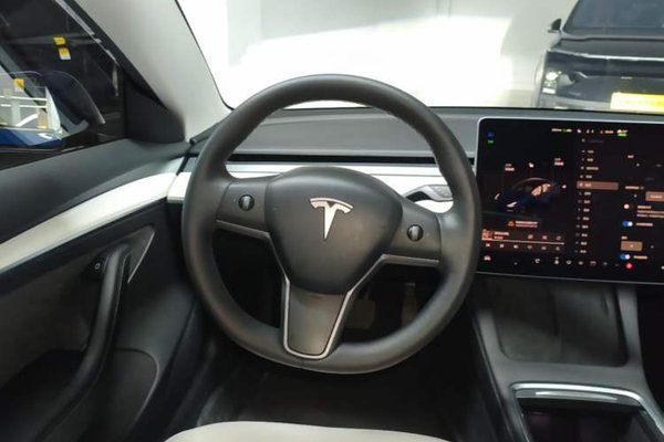 Tesla Model 3 2022, 44400 км, за 23714 USD - фото 19