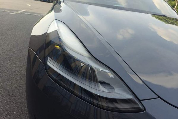 Tesla Model 3 2022, 49400 км, за 23015 USD