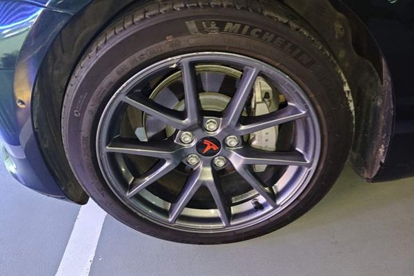 Tesla Model 3 2022, 42500 км, за 23935 USD - фото 9
