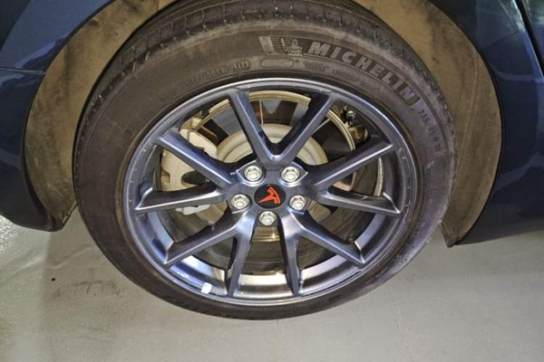 Tesla Model 3 2022, 42500 км, за 23935 USD - фото 10