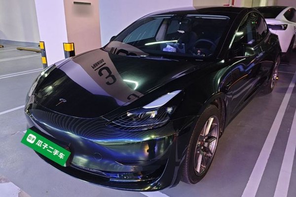 Tesla Model 3 · 2022 год