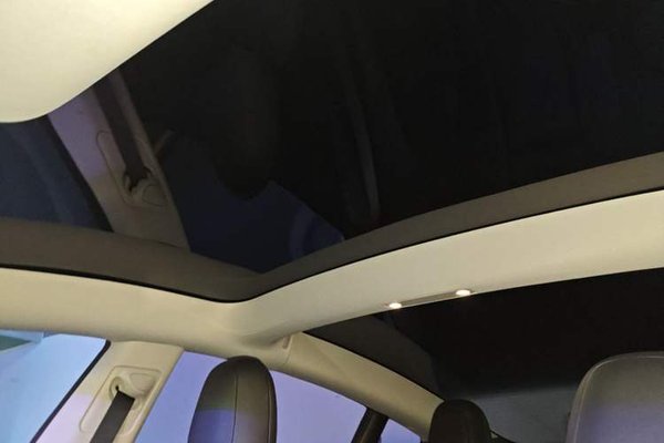 Tesla Model 3 2022, 42500 км, за 23935 USD - фото 26