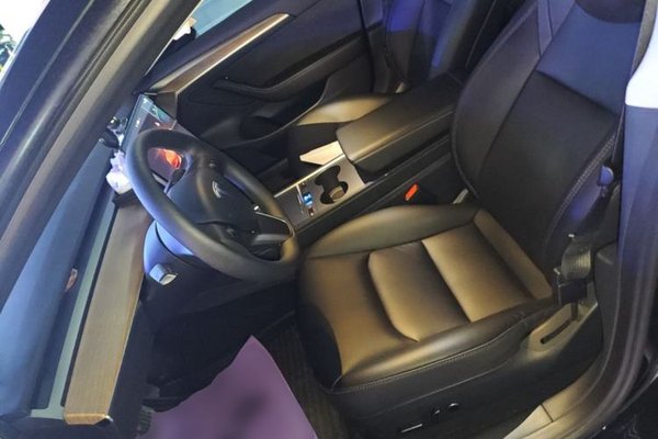 Tesla Model 3 2022, 42500 км, за 23935 USD - фото 17