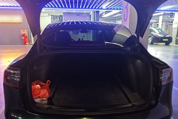 Tesla Model 3 2022, 42500 км, за 23935 USD - фото 27