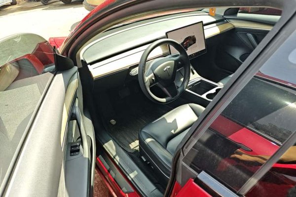 Tesla Model 3 2022, 73700 км, за 20339 USD - фото 12