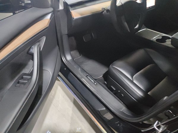 Tesla Model 3 2022, 119000 км, за 19929 USD - фото 15