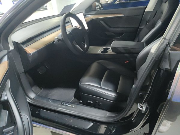 Tesla Model 3 2022, 119000 км, за 19929 USD - фото 21