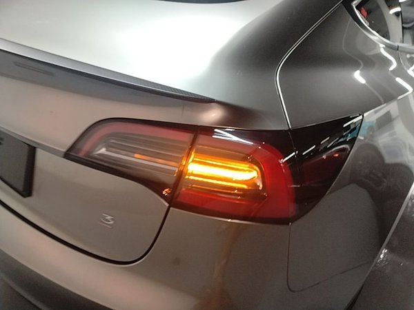 Tesla Model 3 2022, 17900 км, за 31216 USD - фото 7