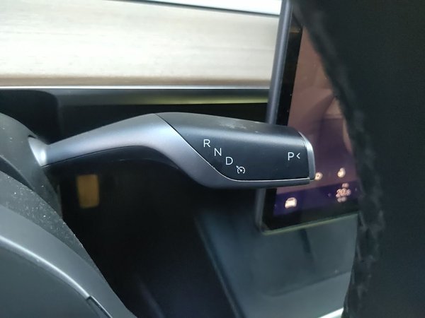 Tesla Model 3 2022, 44800 км, за 22345 USD - фото 15