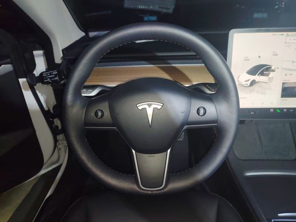 Tesla Model 3 2022, 24500 км, за 25003 USD - фото 9