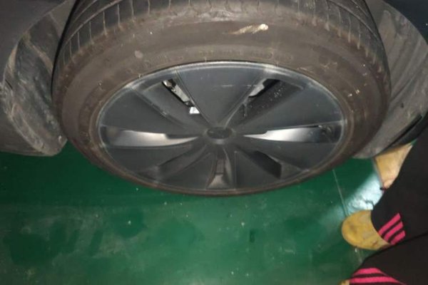 Tesla Model 3 2023, 20900 км, за 27289 USD