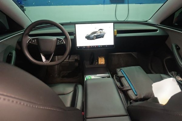 Tesla Model 3 2023, 27300 км, за 28297 USD - фото 18