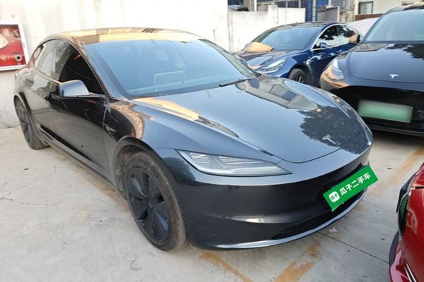 Tesla Model 3 2023, 29000 км, за 28969 USD