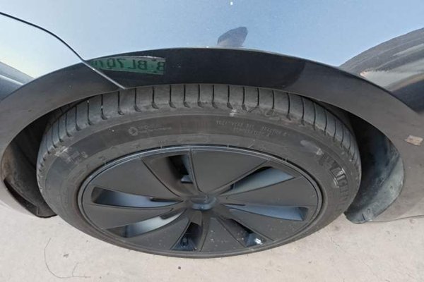 Tesla Model 3 2023, 29000 км, за 28969 USD - фото 10