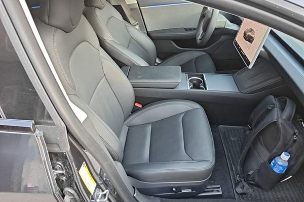 Tesla Model 3 2023, 29000 км, за 28969 USD - фото 19