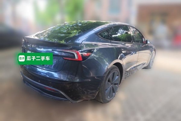 Tesla Model 3 2023, 36600 км, за 31271 USD - фото 6