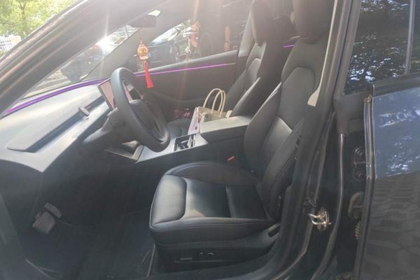Tesla Model 3 2023, 36600 км, за 31271 USD - фото 14