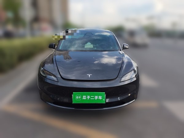Tesla Model 3 2023, 60500 км, за 25527 USD