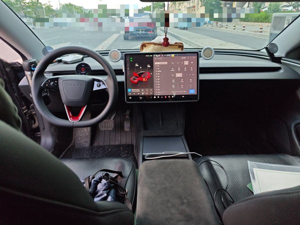 Tesla Model 3 2023, 60500 км, за 25527 USD - фото 10