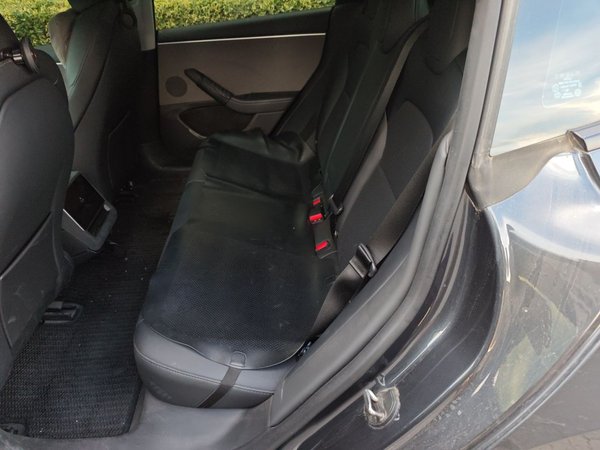 Tesla Model 3 2023, 60500 км, за 25527 USD - фото 18
