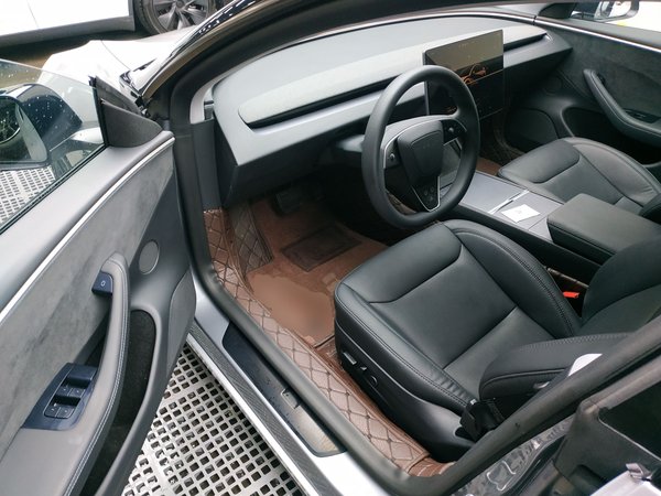 Tesla Model 3 2023, 34000 км, за 32227 USD - фото 19