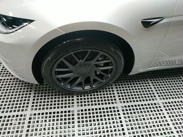 Tesla Model 3 2023, 34000 км, за 32227 USD - фото 8