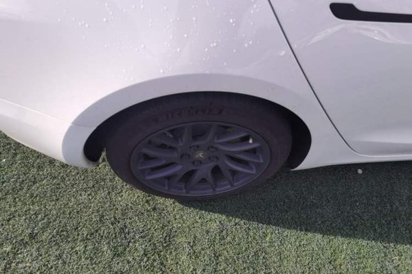 Tesla Model 3 2023, 112000 км, за 23766 USD - фото 11