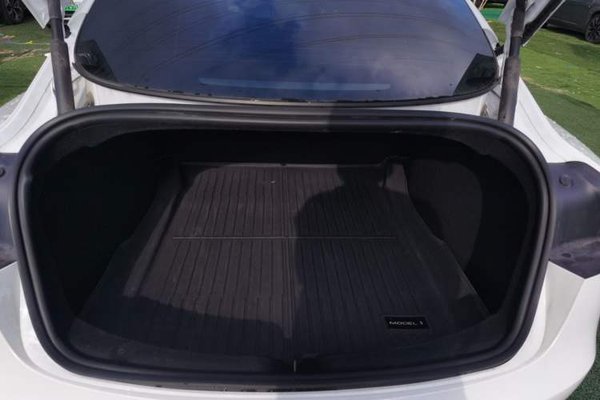 Tesla Model 3 2023, 112000 км, за 23766 USD - фото 19
