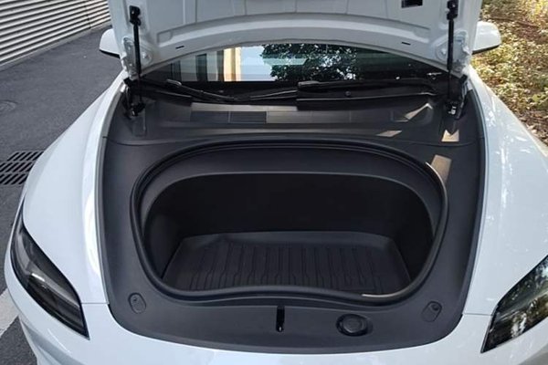 Tesla Model 3 2023, 18100 км, за 28451 USD - фото 24
