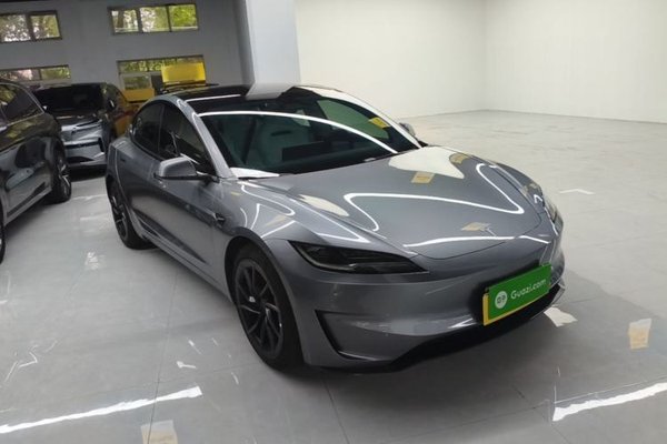 Tesla Model 3 2024, 14800 км, за 45673 USD