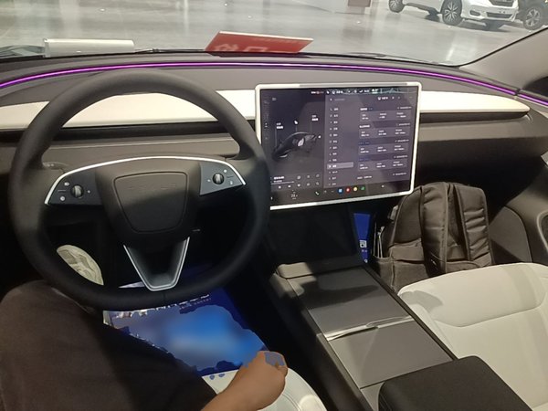 Tesla Model 3 2025, 4000 км, за 34608 USD - фото 17