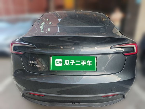 Tesla Model 3 2025, 11500 км, за 28737 USD