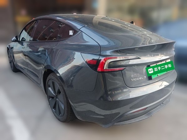 Tesla Model 3 2025, 11500 км, за 28737 USD