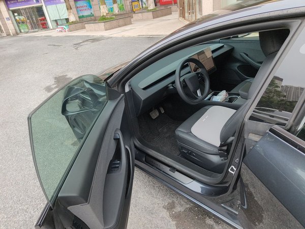 Tesla Model 3 2025, 38200 км, за 9999999 USD - фото 17
