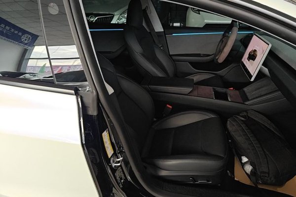 Tesla Model 3 2025, 27100 км, за 30021 USD - фото 13