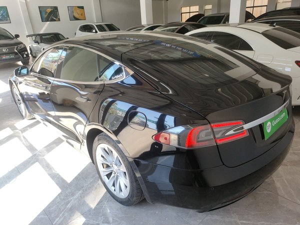Tesla Model S 2017, 96800 км, за 30676 USD