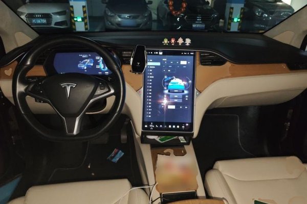 Tesla Model X 2017, 136000 км, за 25745 USD - фото 9