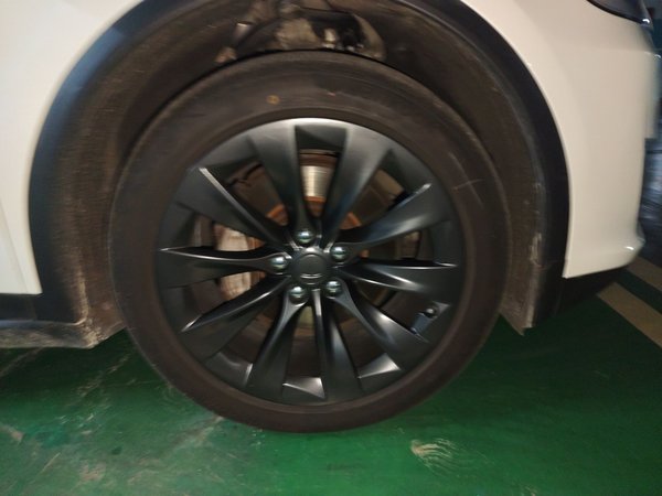 Tesla Model X 2017, 97500 км, за 33312 USD