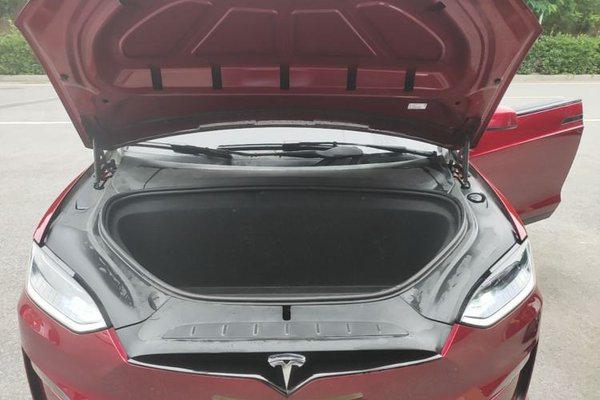 Tesla Model X 2023, 53200 км, за 71706 USD - фото 24
