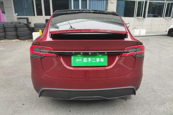 Tesla Model X 2023, 53200 км, за 71706 USD