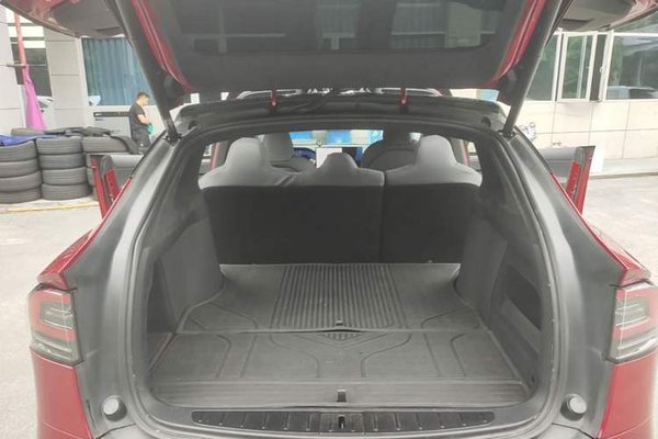 Tesla Model X 2023, 53200 км, за 71706 USD - фото 22