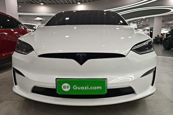 Tesla Model X 2023, 48700 км, за 91880 USD