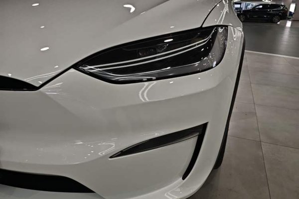 Tesla Model X 2023, 48700 км, за 91880 USD - фото 9