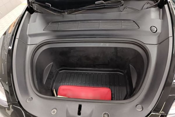 Tesla Model Y 2021, 114900 км, за 22924 USD - фото 30
