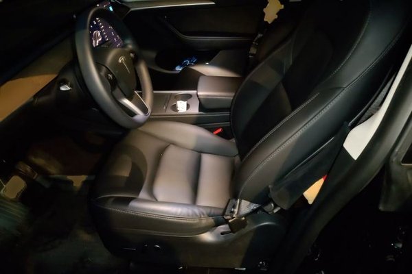 Tesla Model Y 2021, 35900 км, за 23796 USD - фото 16