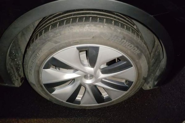 Tesla Model Y 2021, 35900 км, за 23796 USD - фото 8