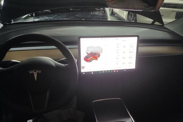 Tesla Model Y 2021, 56800 км, за 28762 USD - фото 12